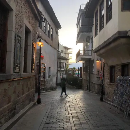 Mavi Avlu - Old Town Apartamento *