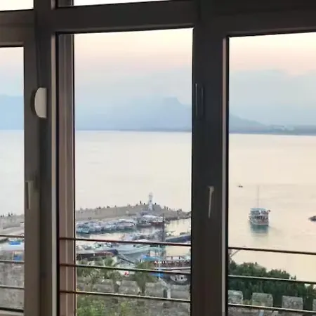 Mavi Avlu - Old Town Apartamento *