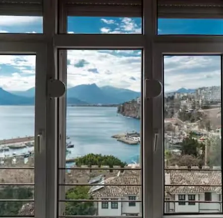 Apartamento Mavi Avlu - Old Town Antalya
